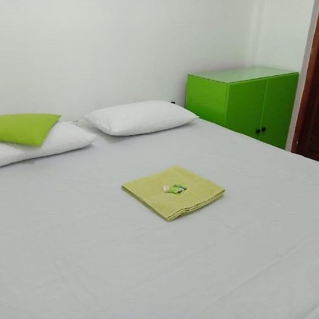 Kandy Walkers Hostel Tennekumbura Экстерьер фото