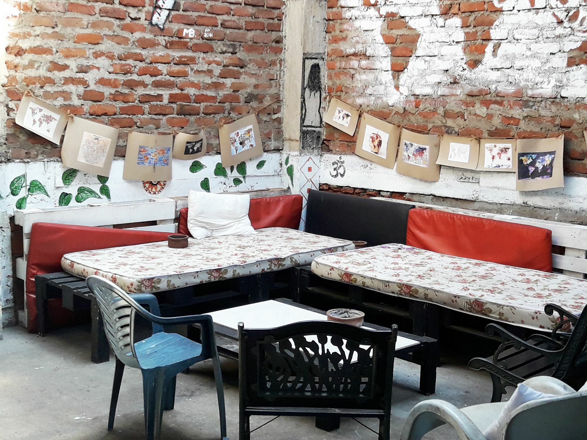 Kandy Walkers Hostel Tennekumbura Экстерьер фото