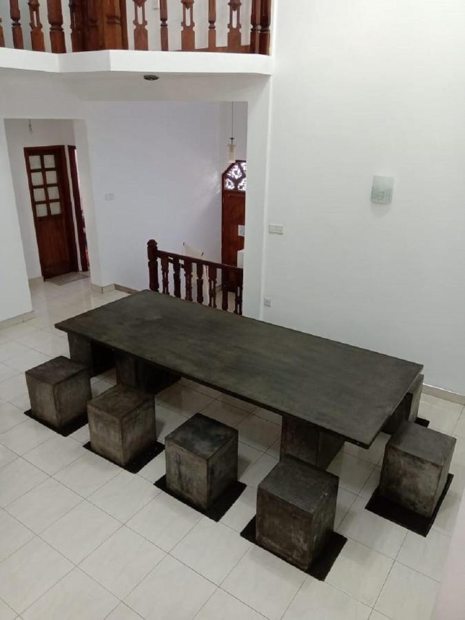 Kandy Walkers Hostel Tennekumbura Экстерьер фото
